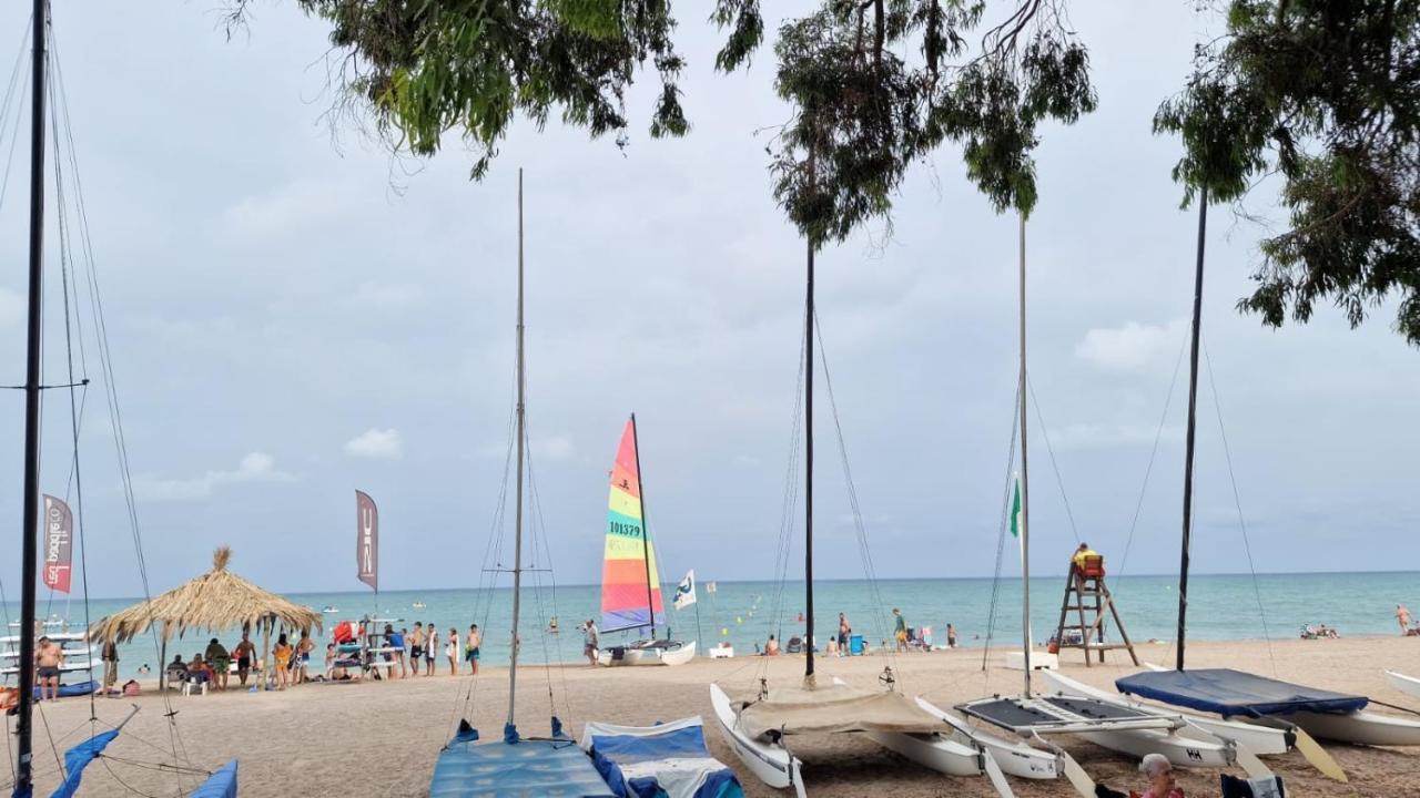 Apartamento De 1 Habitacion Frente Al Mar Y Con Piscina Benicàssim Exterior foto